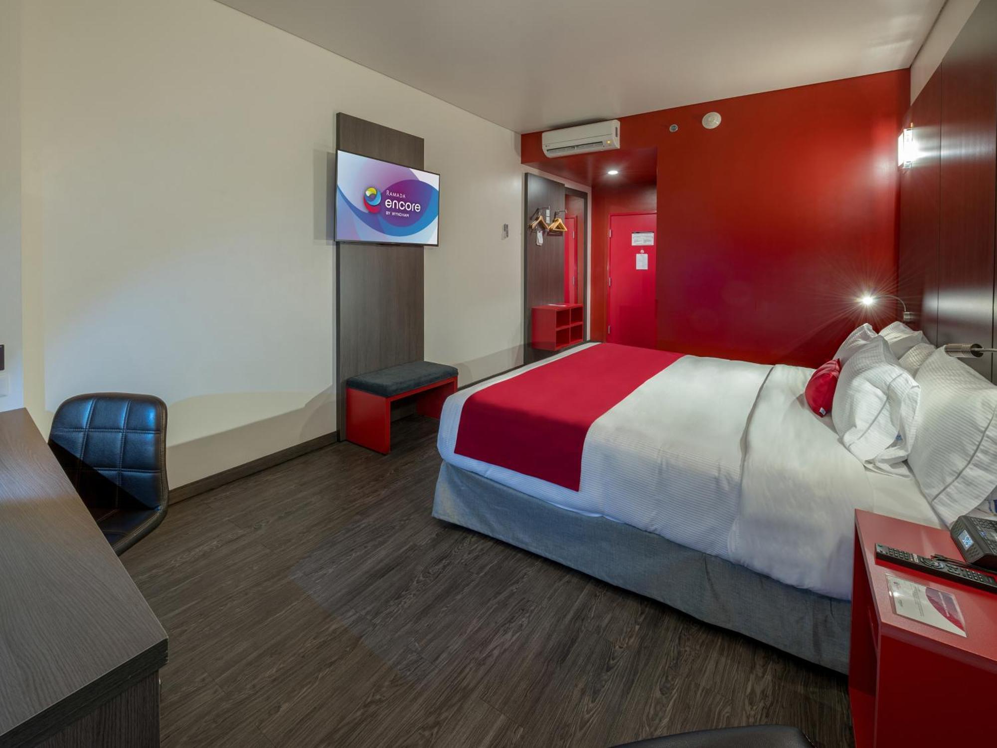 Ramada Encore By Wyndham פואבלה מראה חיצוני תמונה