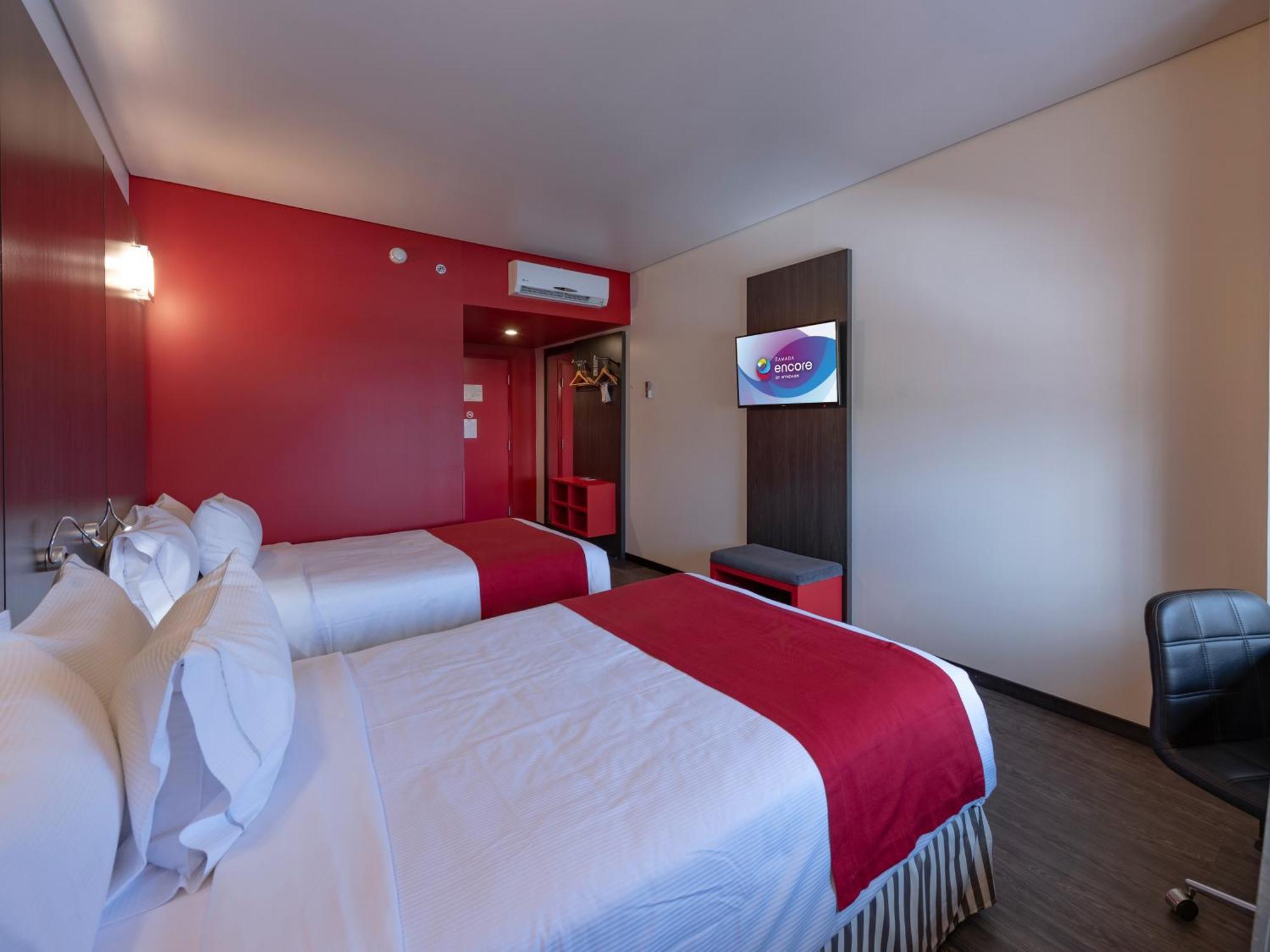 Ramada Encore By Wyndham פואבלה מראה חיצוני תמונה