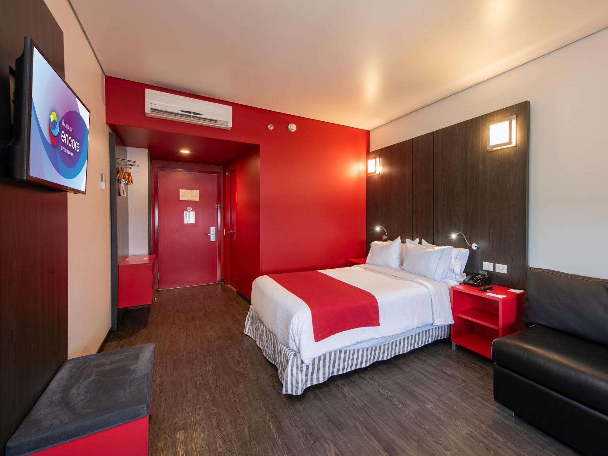 Ramada Encore By Wyndham פואבלה מראה חיצוני תמונה
