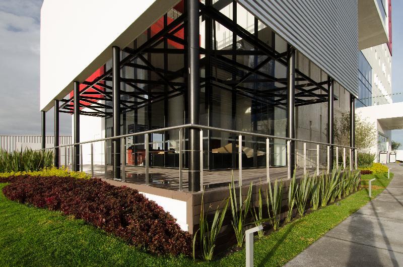 Ramada Encore By Wyndham פואבלה מראה חיצוני תמונה