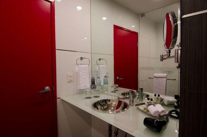 Ramada Encore By Wyndham פואבלה מראה חיצוני תמונה